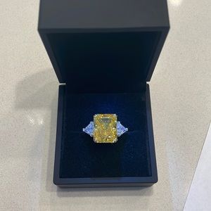 100% 925 Sterling Silver  13*16mm Topaz High Carbon Ring